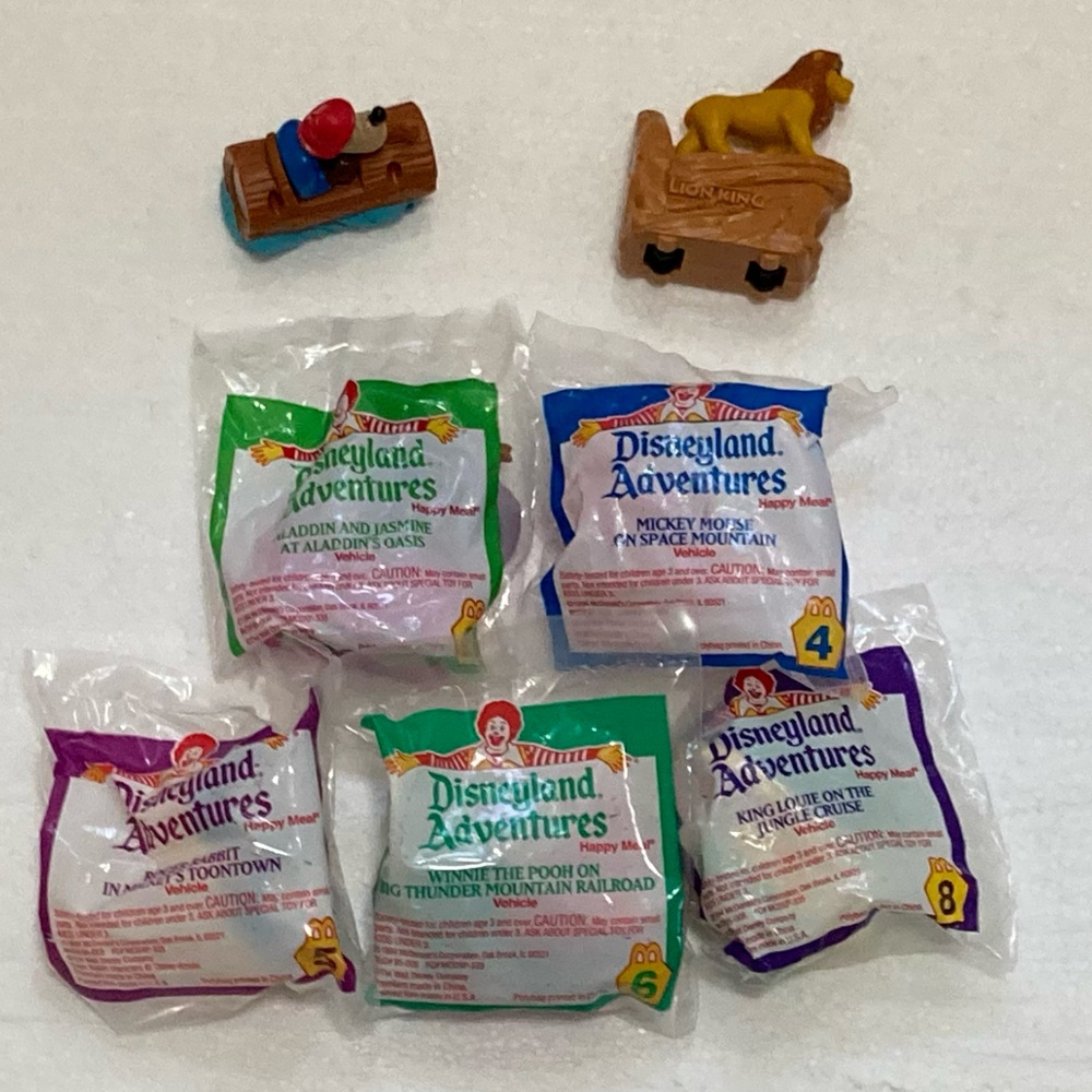 Vintage 1994 McDonald’s Disneyland Adventures Happy Meal Toys Lot of 7, 5 NIP